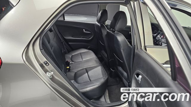Kia morning 2012 — photo 17