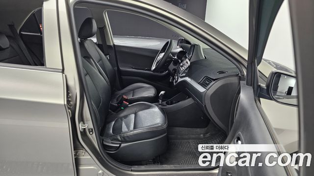 Kia morning 2012 — photo 16
