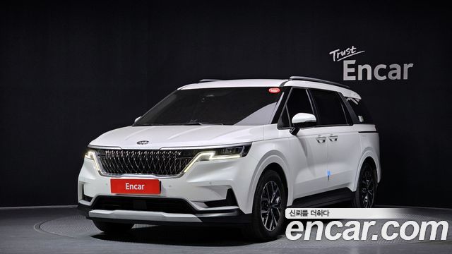 Kia Canival 2021 — photo 1