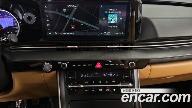 Kia Canival 2021 — photo 20