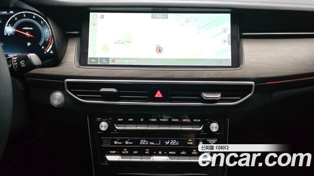 Kia K7 2020 — photo 26