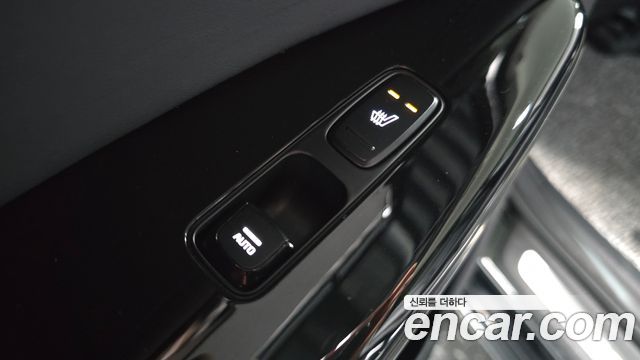 Kia K7 2020 — photo 28