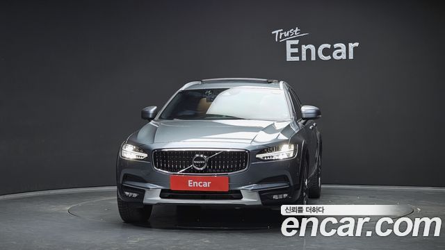 Volvo V90 2018 — photo 3