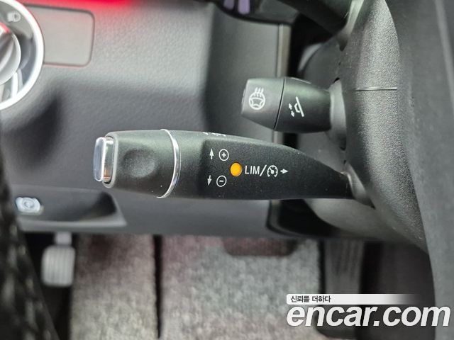 Mercedes-Benz E-Class 2014 — photo 16