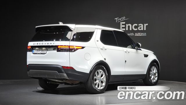 Land Rover Discovery 2020 — photo 2