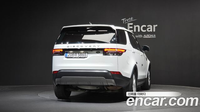 Land Rover Discovery 2020 — photo 4