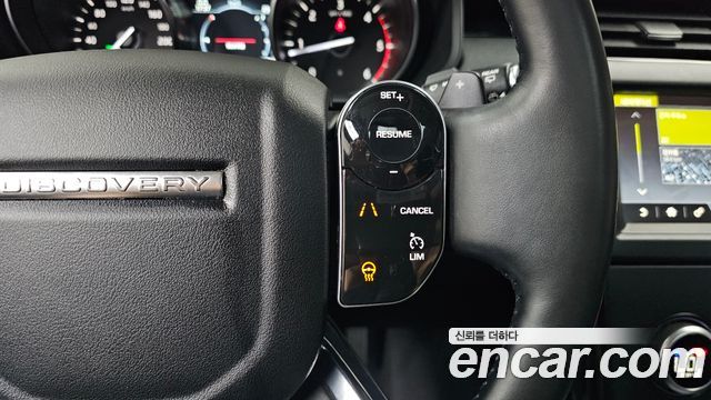 Land Rover Discovery 2020 — photo 14
