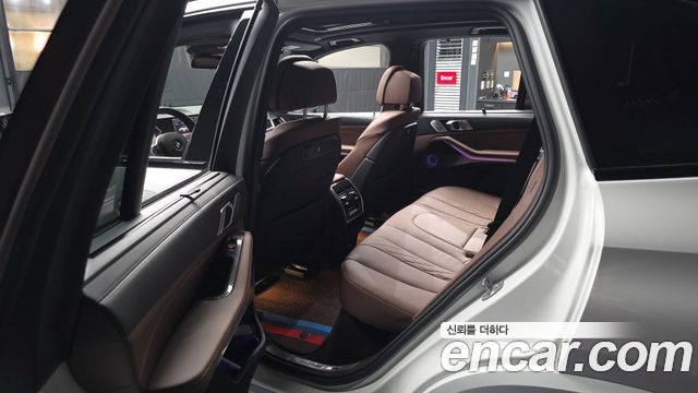 BMW X5 2025 — photo 16