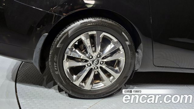 Kia Canival 2016 — photo 5
