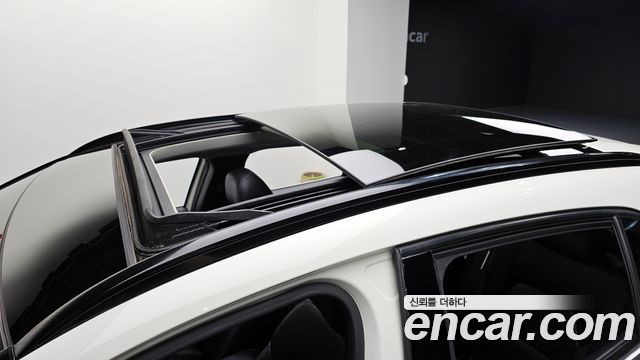Mercedes-Benz GLA-Class 2018 — photo 16
