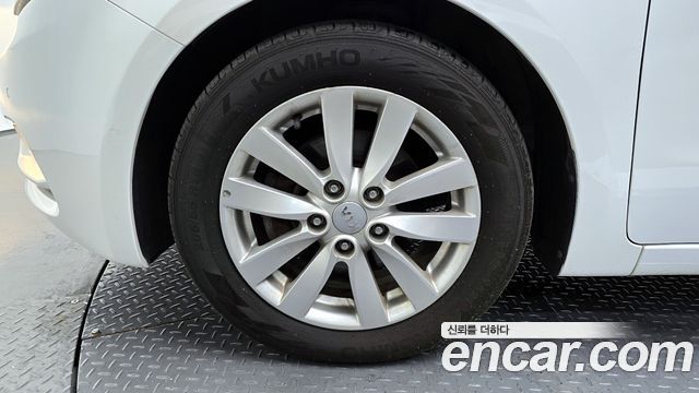 Kia K3 2015 — photo 5