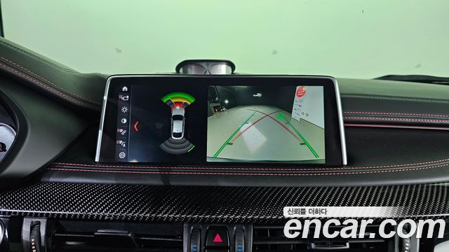 BMW X6M 2017 — photo 17