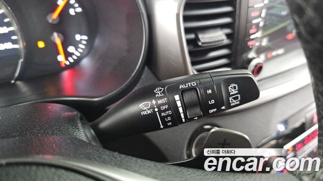 Kia Sorento 2018 — photo 27