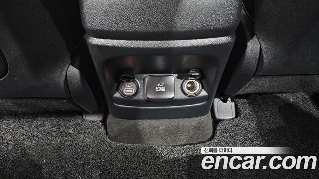 Kia Sorento 2018 — photo 29