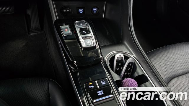 Hyundai Sonata 2022 — photo 12