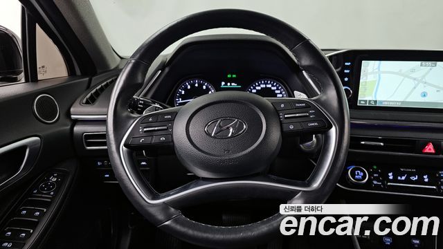 Hyundai Sonata 2022 — photo 19