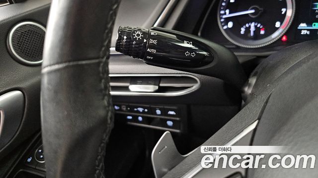 Hyundai Sonata 2022 — photo 28