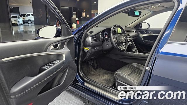 Genesis G70 2018 — photo 10