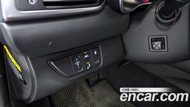Genesis G70 2018 — photo 16