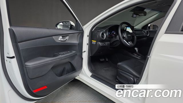 Kia K3 2019 — photo 10