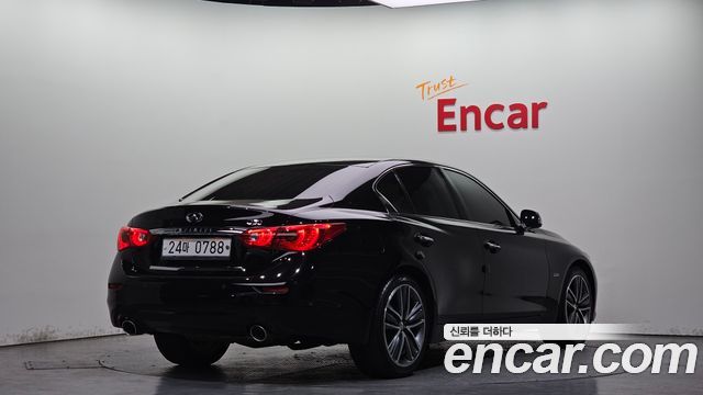 Infiniti Q50 2015 — photo 2