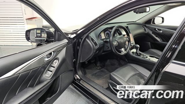 Infiniti Q50 2015 — photo 10