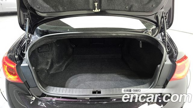 Infiniti Q50 2015 — photo 20