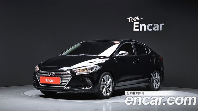 Hyundai AVANTE 2018 — photo 1