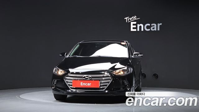 Hyundai AVANTE 2018 — photo 3