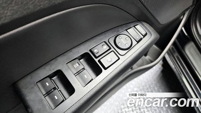 Hyundai AVANTE 2018 — photo 29