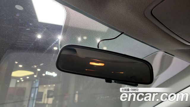 Hyundai AVANTE 2018 — photo 30