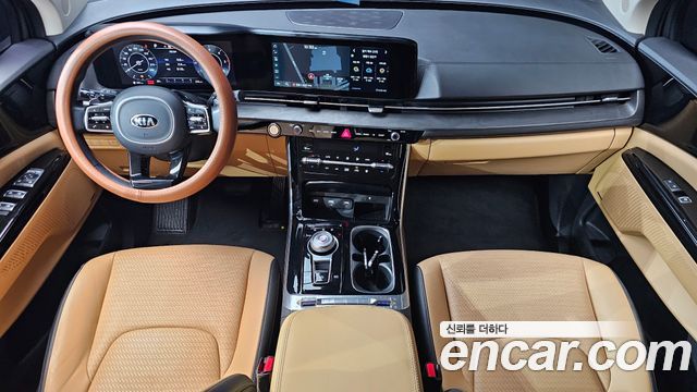 Kia Canival 2021 — photo 7
