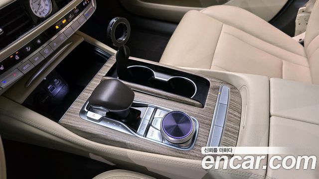 Kia K9 2023 — photo 12