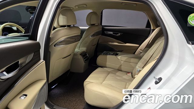 Kia K9 2023 — photo 18