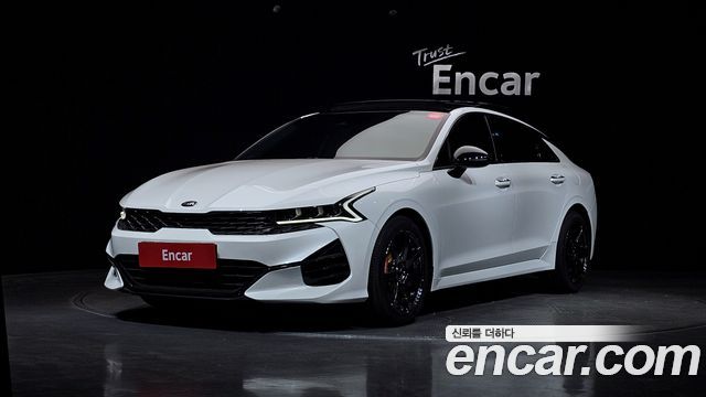 Kia K5 2020 — photo 1