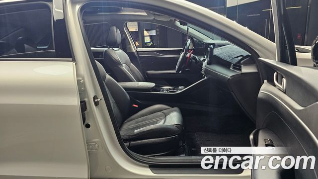 Kia K5 2020 — photo 11