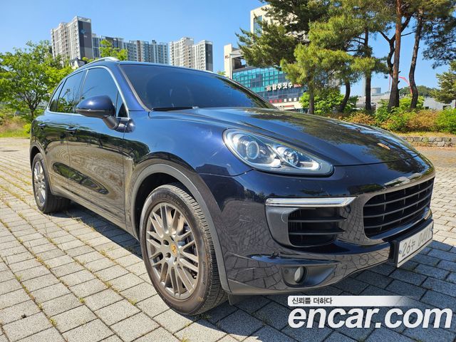 Porsche Cayenne 2016 — photo 2