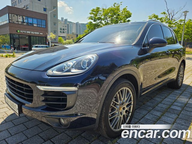 Porsche Cayenne 2016 — photo 3