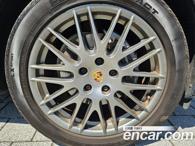 Porsche Cayenne 2016 — photo 5