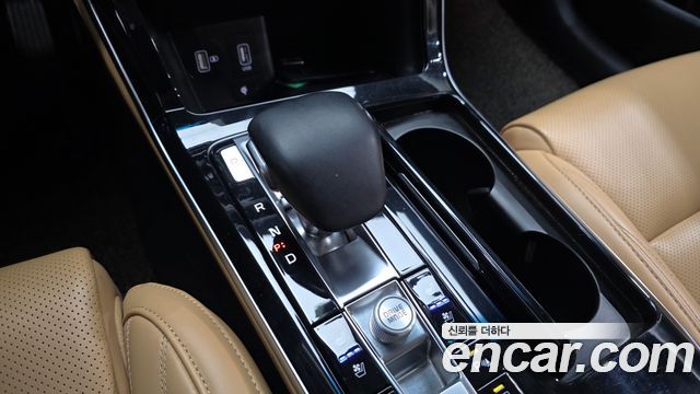 Kia K7 2020 — photo 9