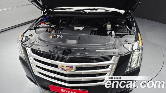 Cadillac Escalade 2019 — photo 6