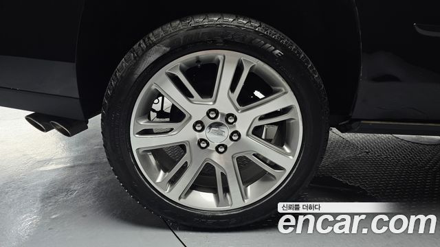 Cadillac Escalade 2019 — photo 7