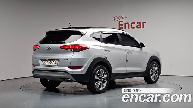 Hyundai Tucson 2018 — photo 2