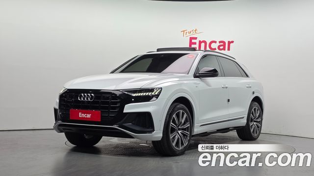 Audi Q8 2021 — photo 1
