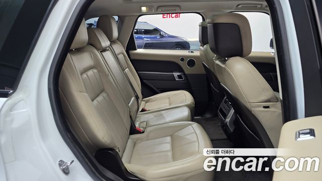 Land Rover Range Rover Sport 2019 — photo 11