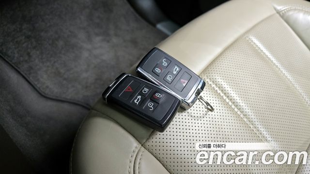 Land Rover Range Rover Sport 2019 — photo 15