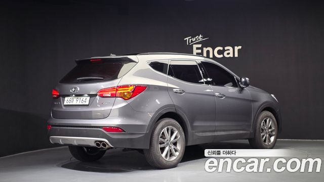 Hyundai Santafe 2013 — photo 2