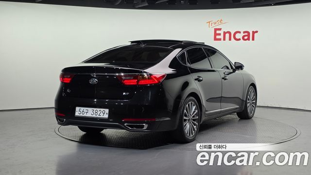 Kia K7 2018 — photo 2