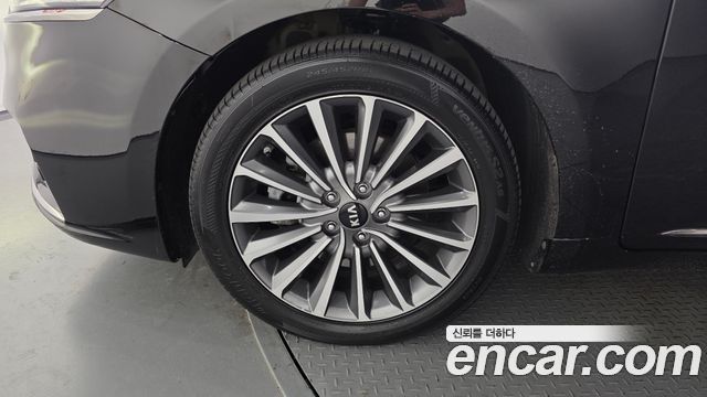 Kia K7 2018 — photo 5