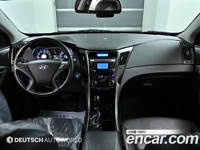 Hyundai Sonata 2012 — photo 7